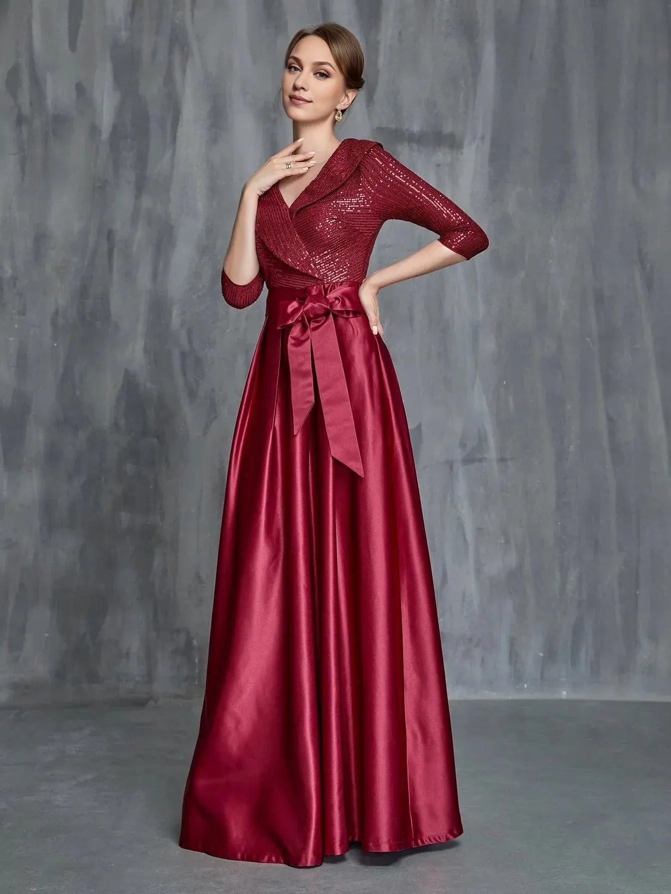 Modern A-Line V Neck Long Sleeve Zipper Up Floor-Length Prom Dress